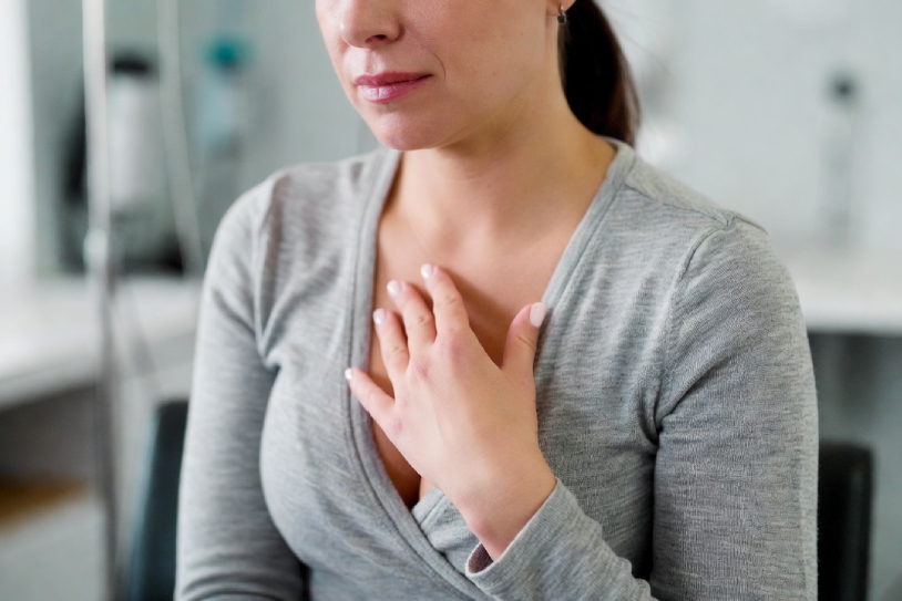 dolor pecho operado 1 año